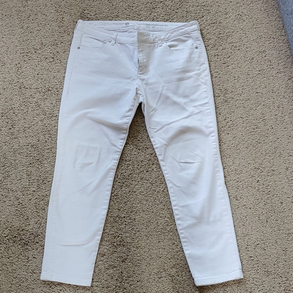 liz claiborne white jeans